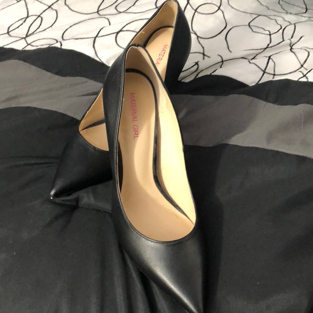 Size 38 Material Girl Stiletto